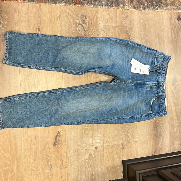 High Rise Jeans - Picture 1 of 4